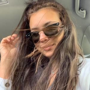 Meet your Posher, Marinna